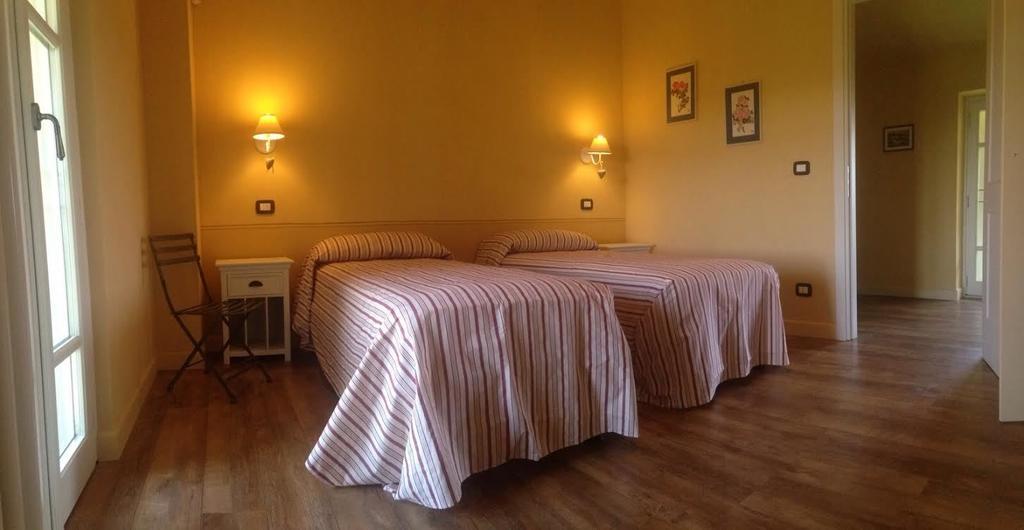 Cascina Rollone Villa Rocchetta Tanaro Exterior foto