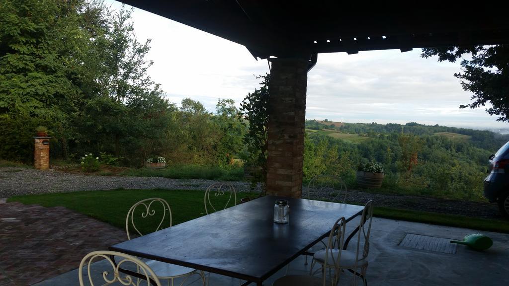 Cascina Rollone Villa Rocchetta Tanaro Exterior foto