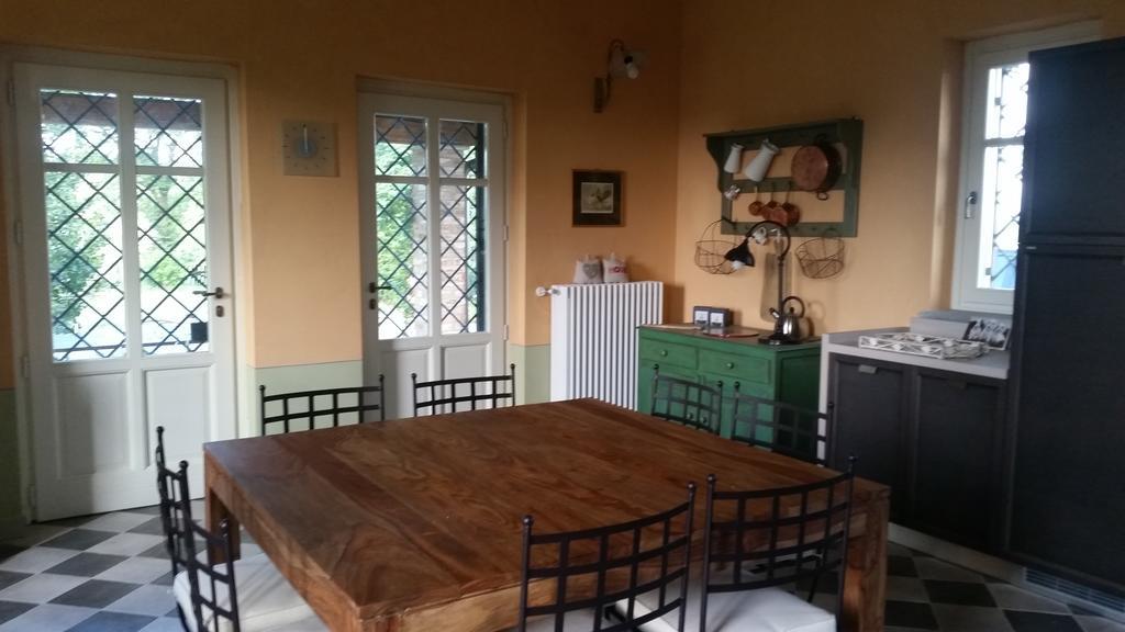 Cascina Rollone Villa Rocchetta Tanaro Exterior foto